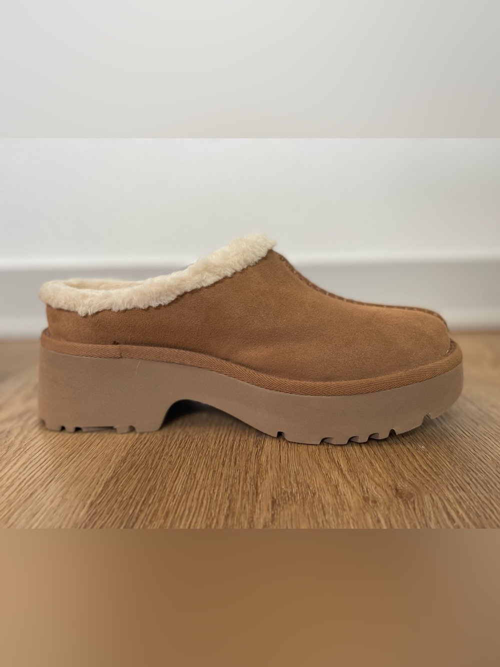 UGG Chestnut Suede Shearling-Trim Mule Size 9 - Picture 8 of 12
